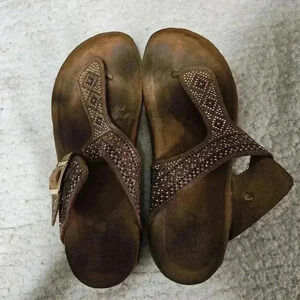 Pesaro brown sandals!